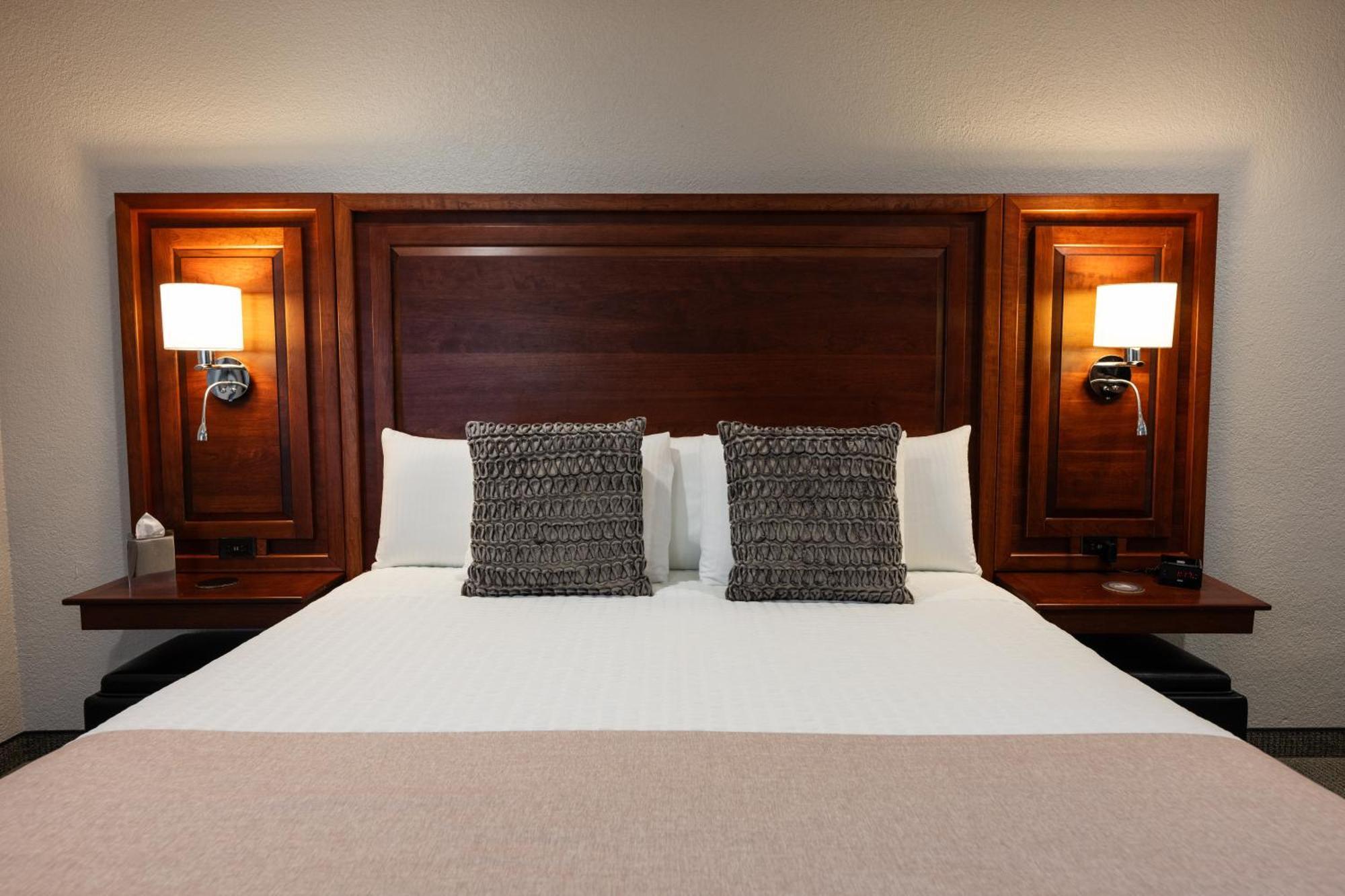 Hillsdale College Dow Hotel And Conference Center Екстер'єр фото