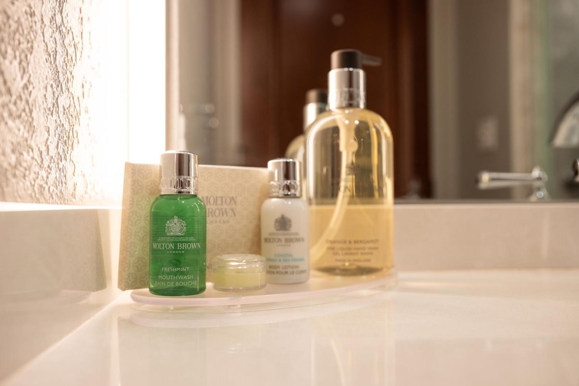Hillsdale College Dow Hotel And Conference Center Екстер'єр фото