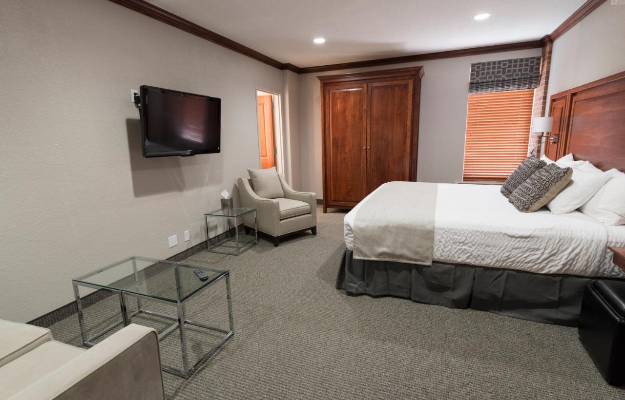 Hillsdale College Dow Hotel And Conference Center Екстер'єр фото